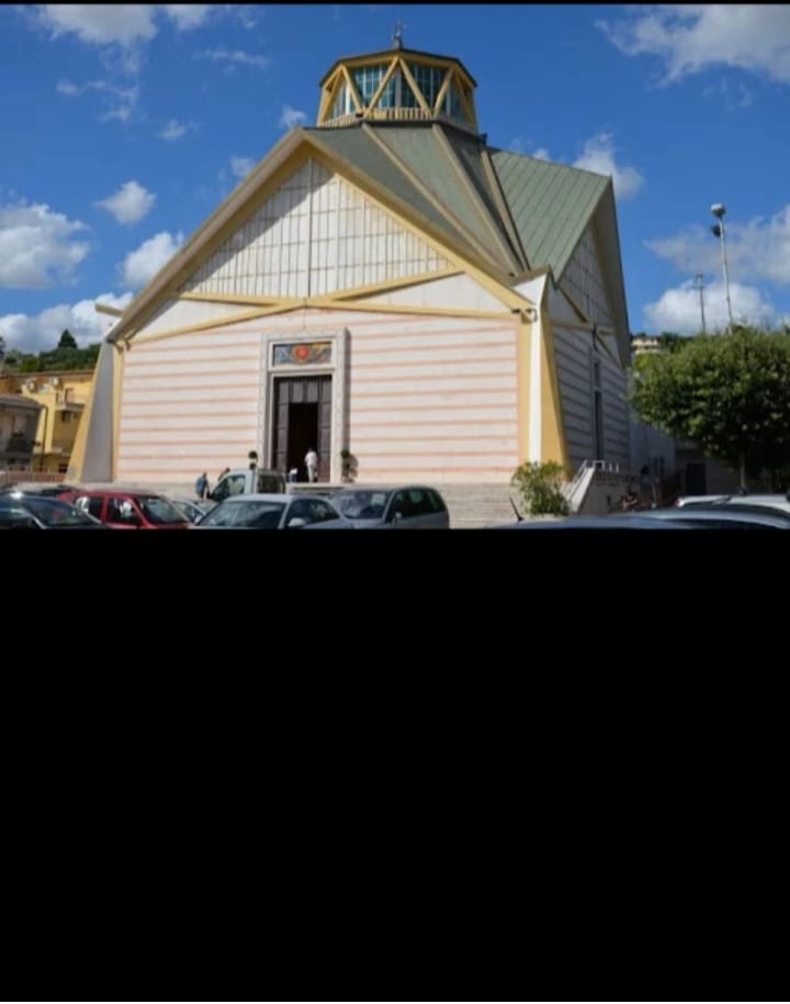 Foto della chiesa Parrocchia Sacro Cuore - Roseto degli Abruzzi