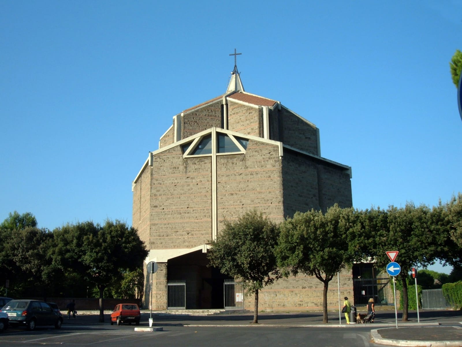 Foto della chiesa Parrocchia San Policarpo - Roma