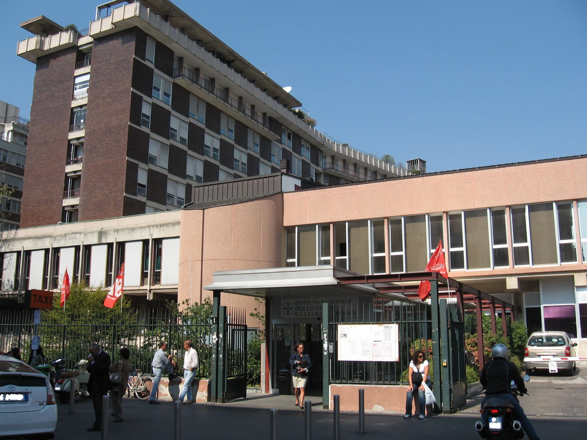 Foto della chiesa Cappella Istituto Nazionale dei Tumori - Milano